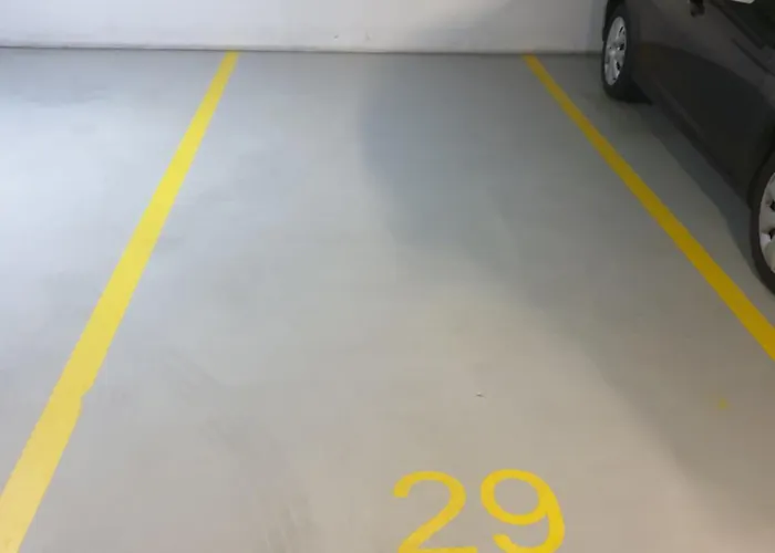 Kairos - Lothus - Darmowy Garaz Podziemny, Scisle Centrum * غليفيتسه